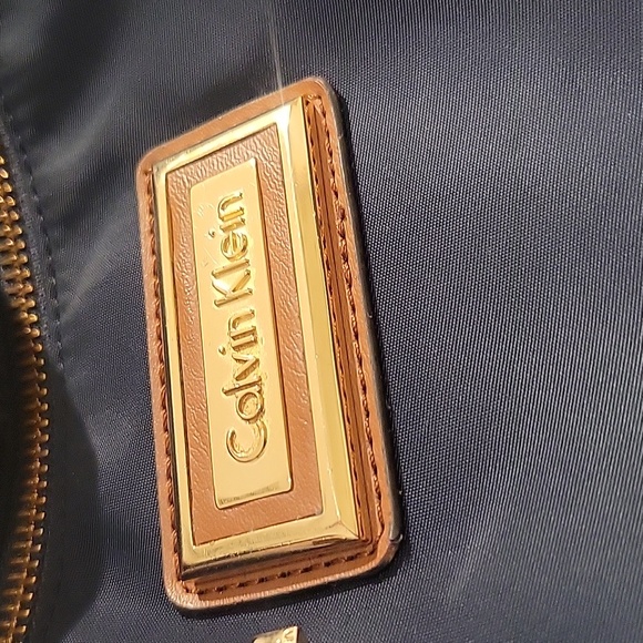 CALVIN KLEIN Nylon Belfast Messenger Bag - Picture 4 of 14